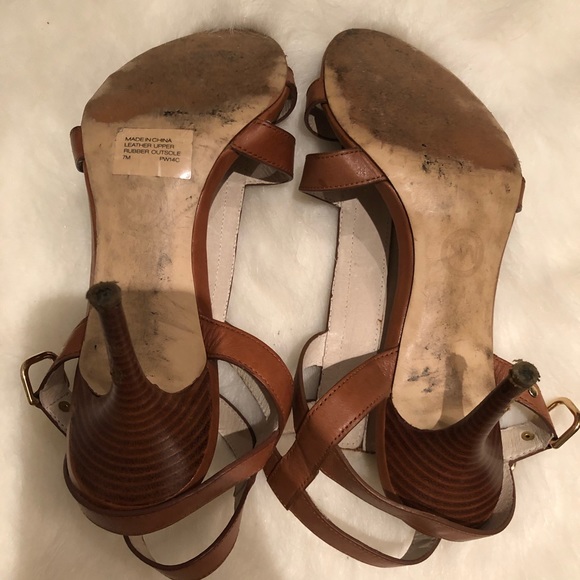 MICHAEL KORS Berkley Strap Sandals - Picture 5 of 6